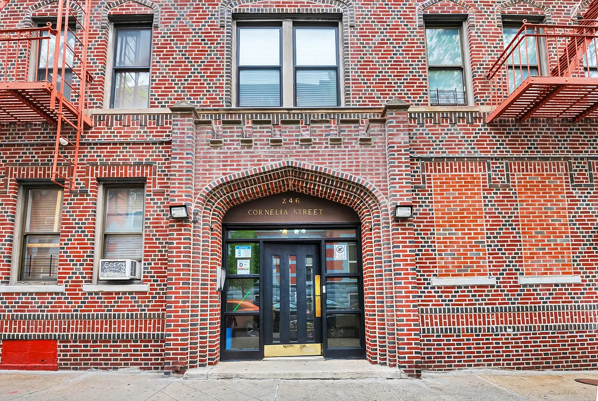 246 Cornelia Street, Unit D1 Brooklyn, NY 11221 - Photo 4 of 10