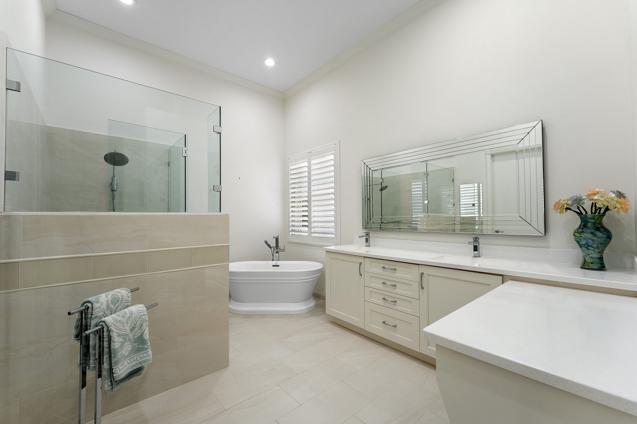 18652 Ocean Mist Drive Boca Raton, FL 33498 - Photo 10 of 25