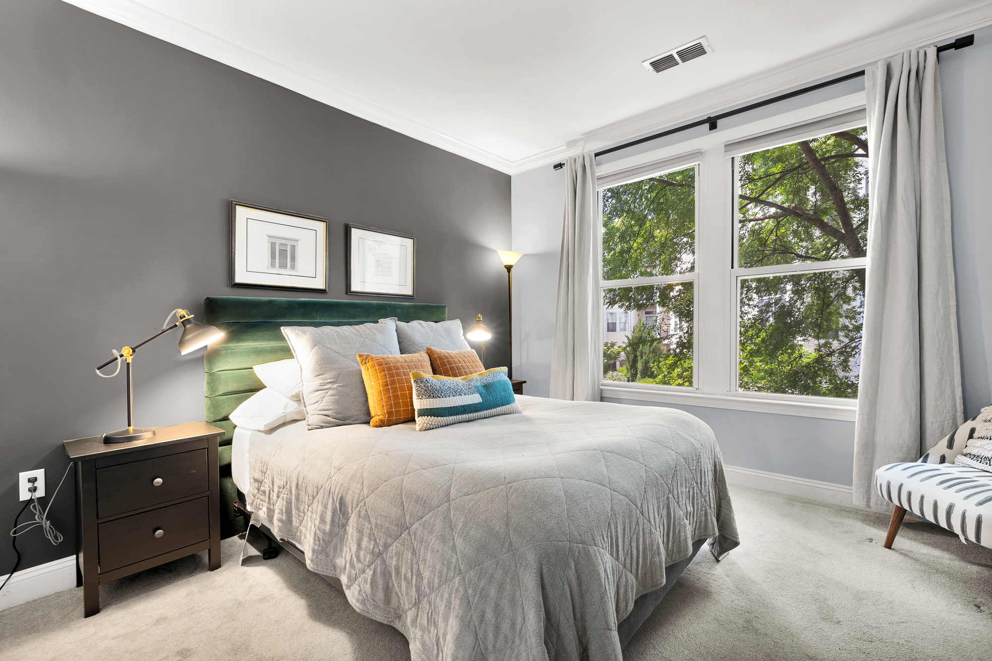 1391 Pennsylvania Ave. Southeast, Unit 324 Washington, DC 20003 - Photo 17 of 33 a bed room with a bed and a window