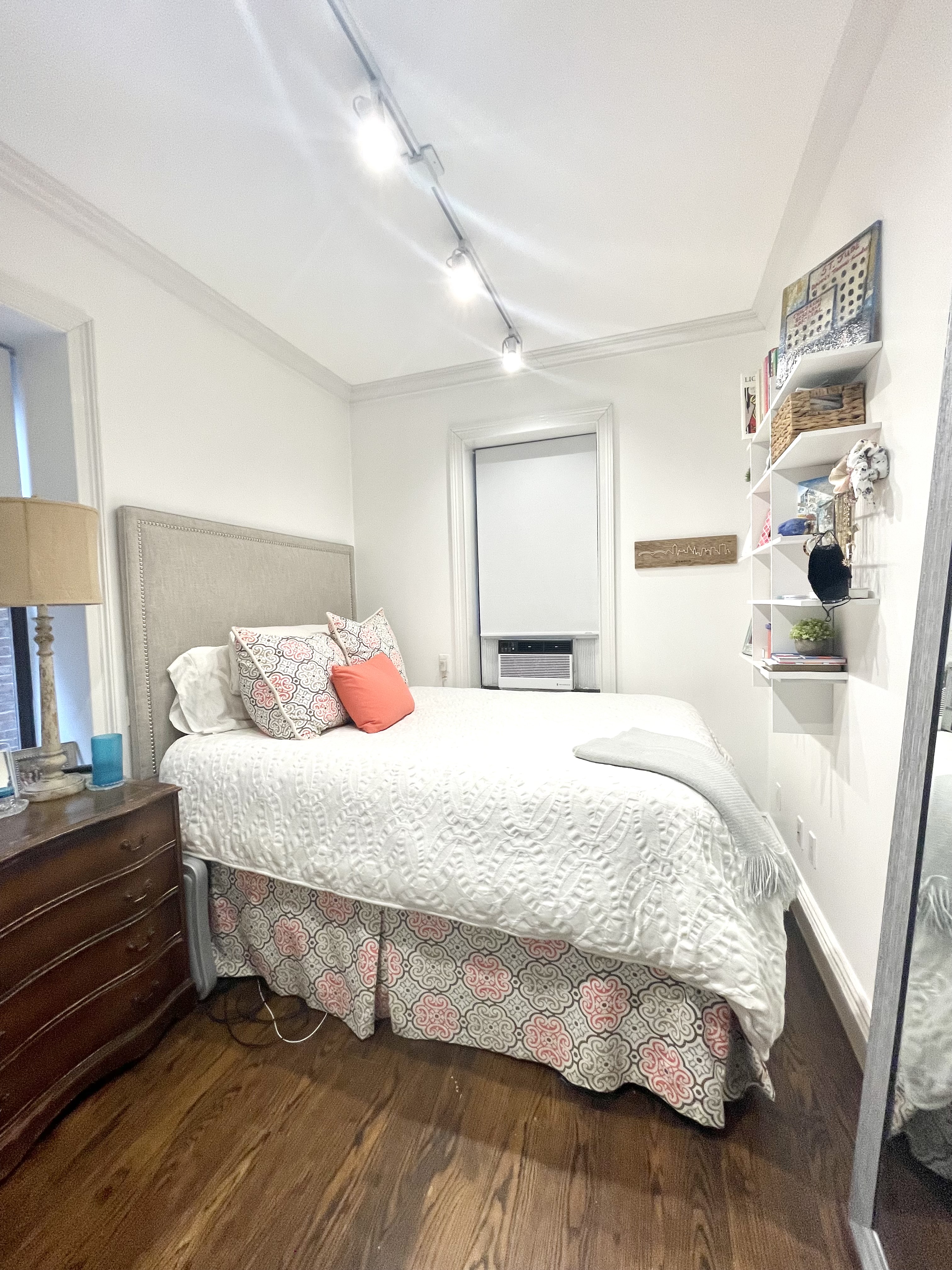 12 5th Avenue, Unit 63 Manhattan, NY 10011 - Photo 7 of 12