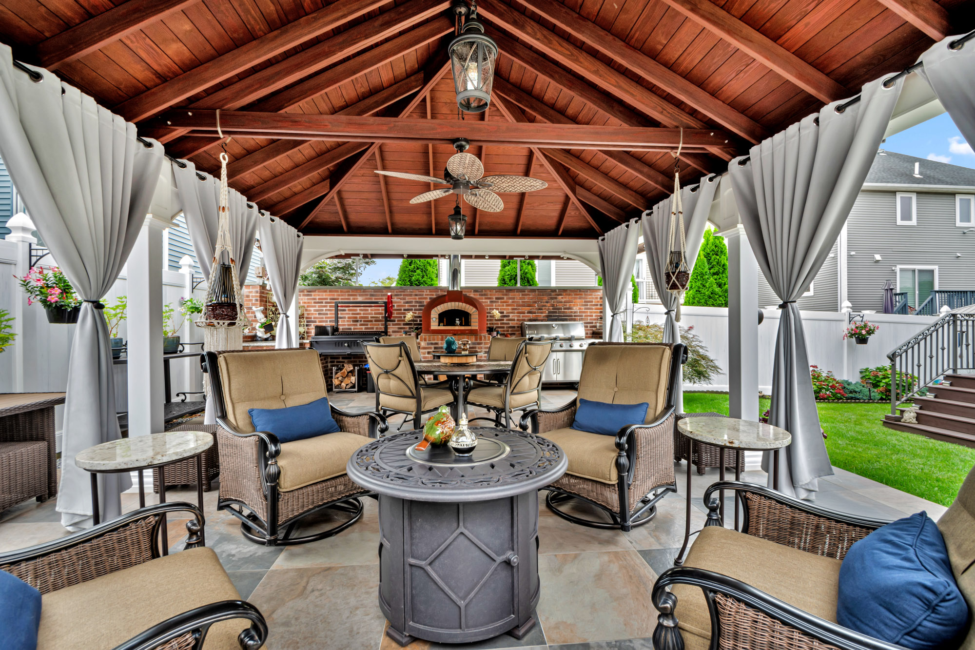 909 Jewett Avenue Staten Island, NY 10314 - Photo 38 of 65 a view of an outdoor space with furniture