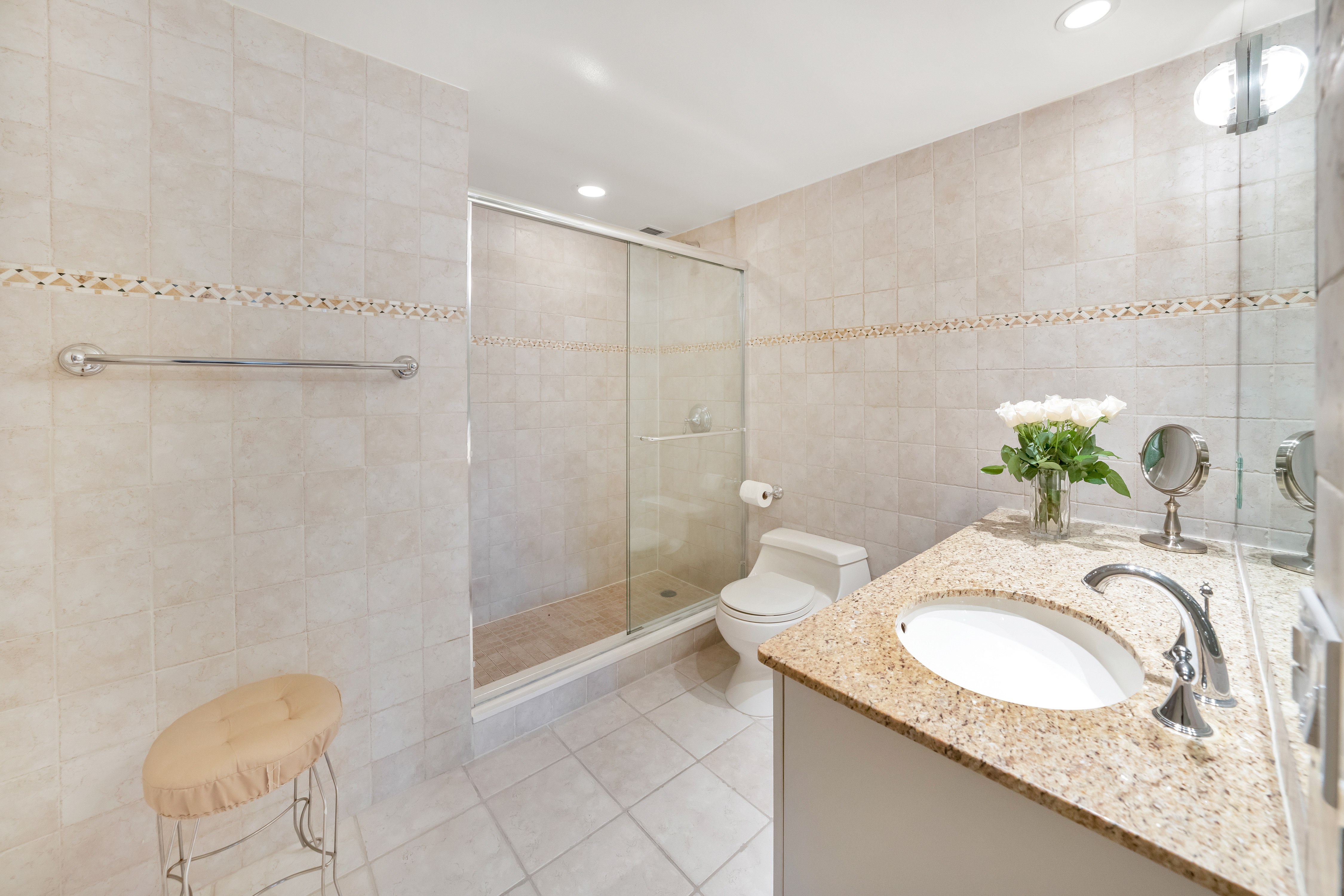 35 Sutton Place, Unit 3E Manhattan, NY 10022 - Photo 8 of 15