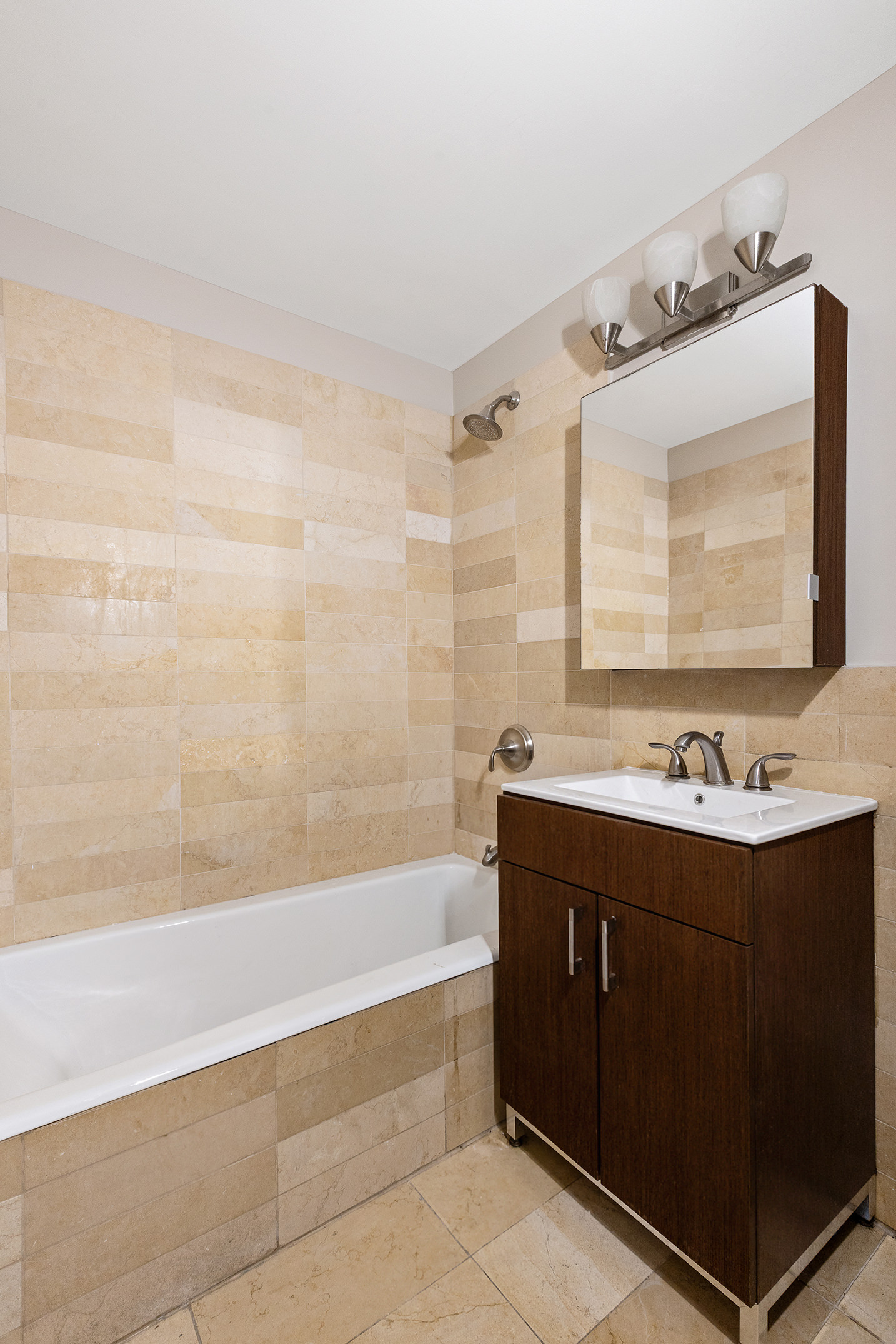 159 West 118th Street, Unit 3F Manhattan, NY 10026 - Photo 4 of 10