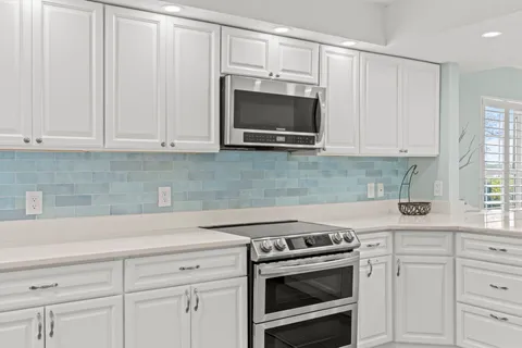 $599,000 | 660 South Brevard Avenue, Unit 1511, Cocoa Beach, FL 32931