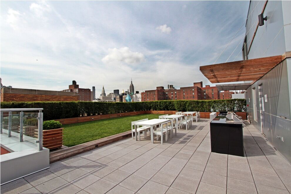 425 East 13th Street, Unit 1A Manhattan, NY 10009 - Photo 9 of 12