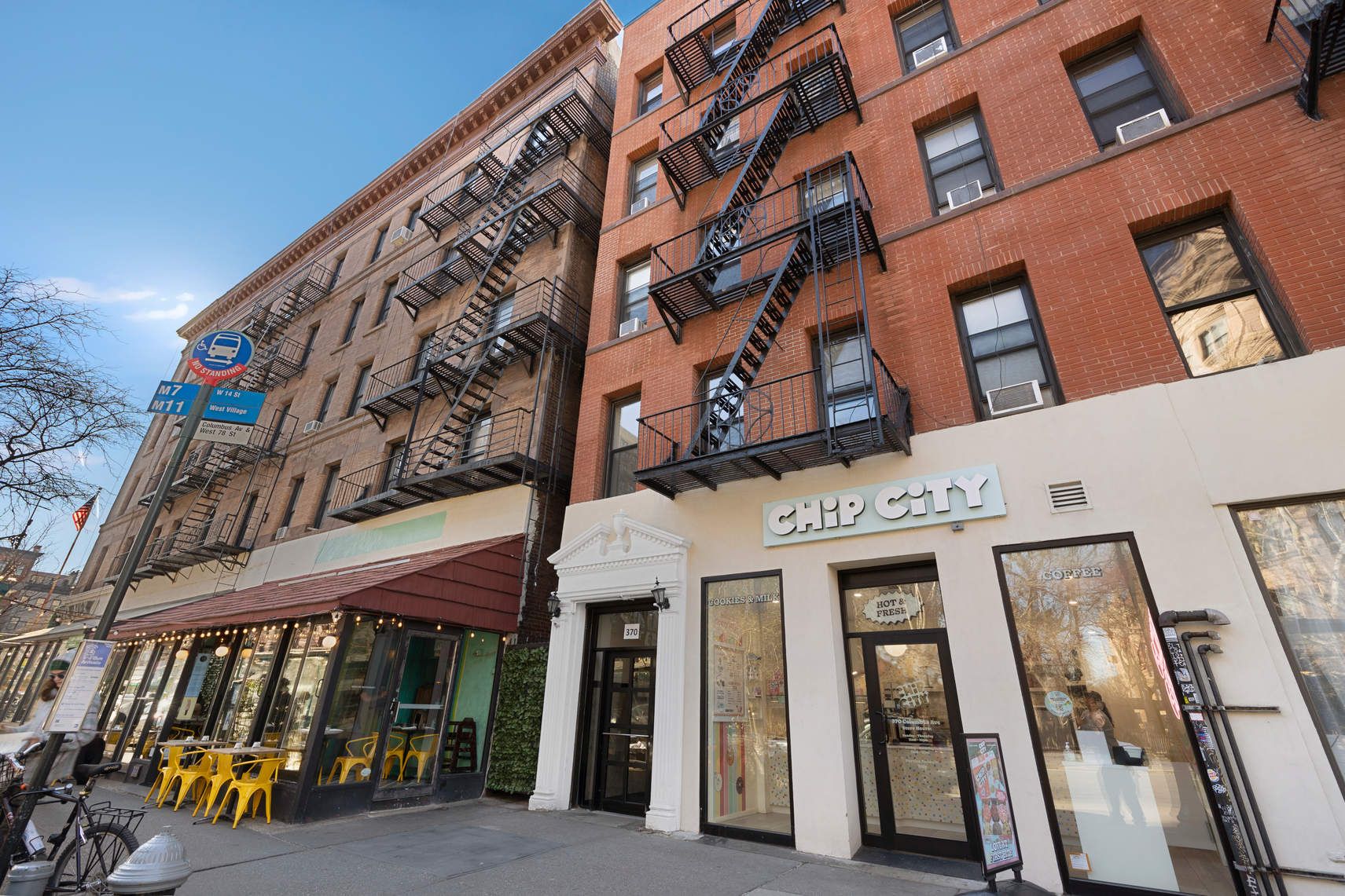 370 Columbus Avenue, Unit 4I Manhattan, NY 10024 - Photo 10 of 11 a view of a building with a large windows