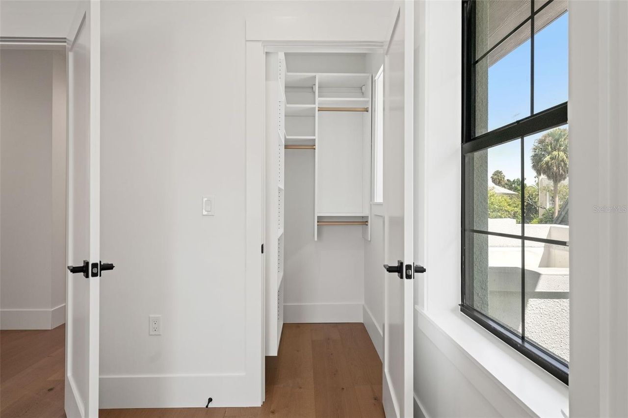 $4,200,000 | 804 Idlewood Drive, Tampa, FL 33609