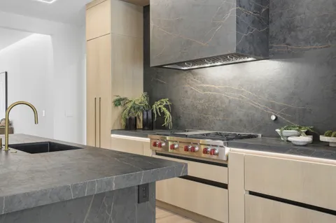 $5,695,888 | 6519 Brawner Street, McLean, VA 22101
