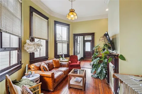 $529,000 | 335 South Murat Street, New Orleans, LA 70119