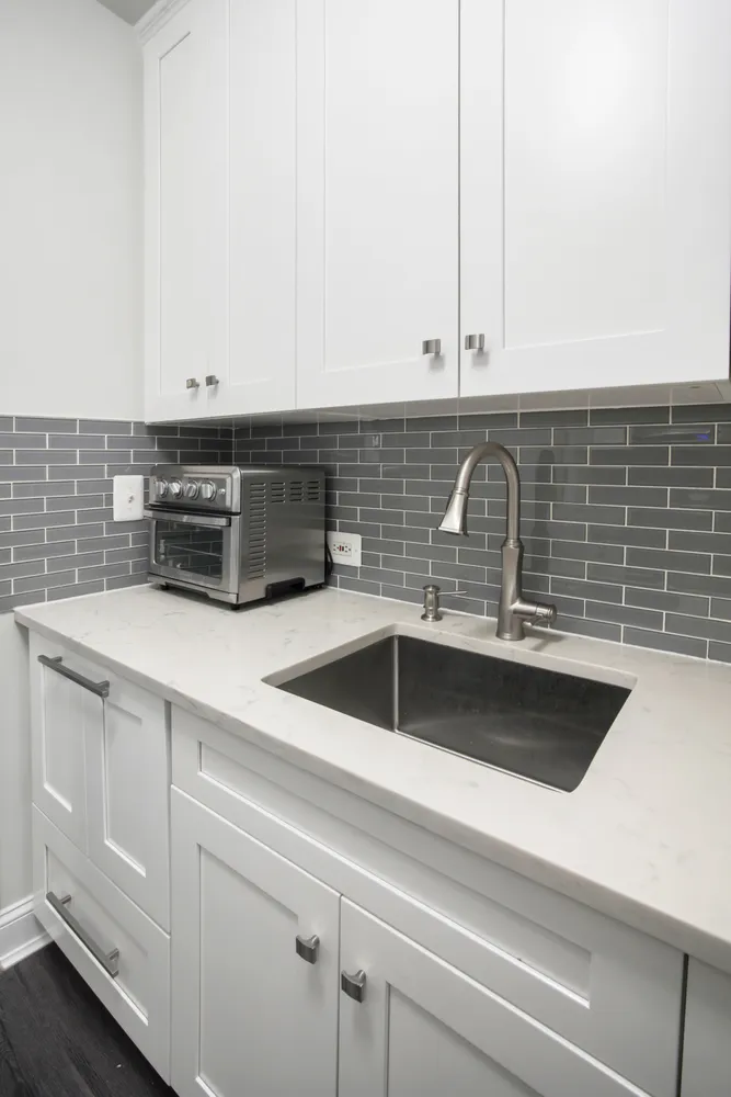 $849,000 | 44 West 62nd Street, Unit 2F | Upper West Side