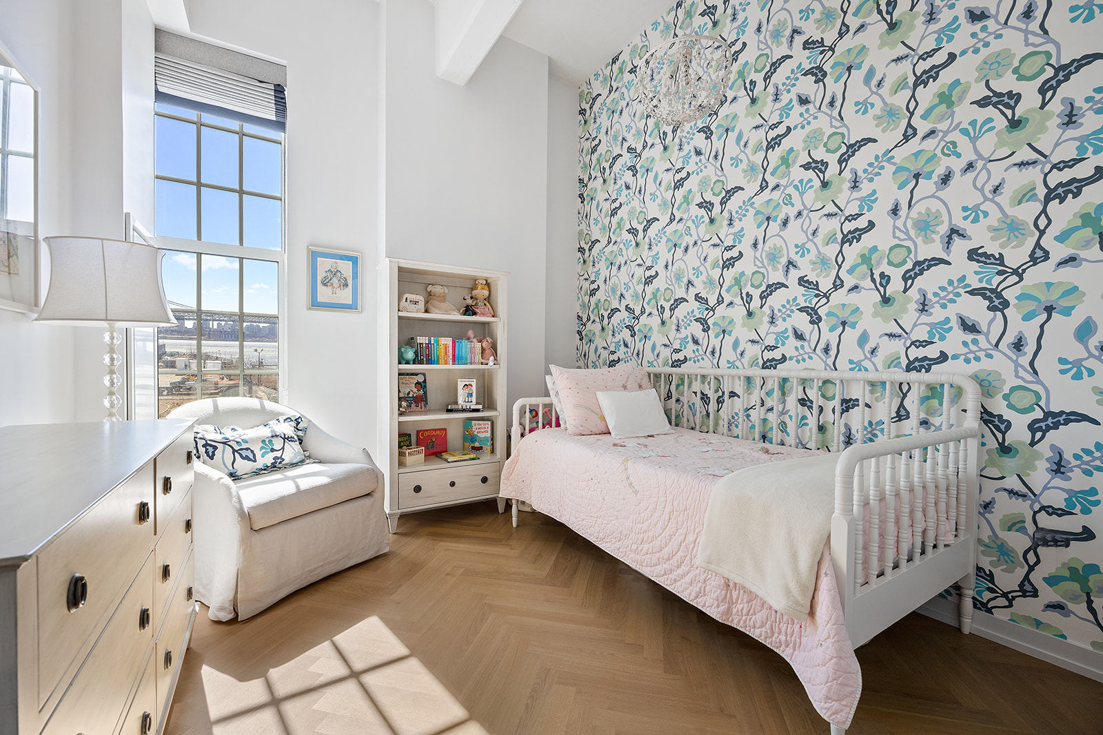 184 Kent Avenue, Unit B315 Brooklyn, NY 11249 - Photo 6 of 21