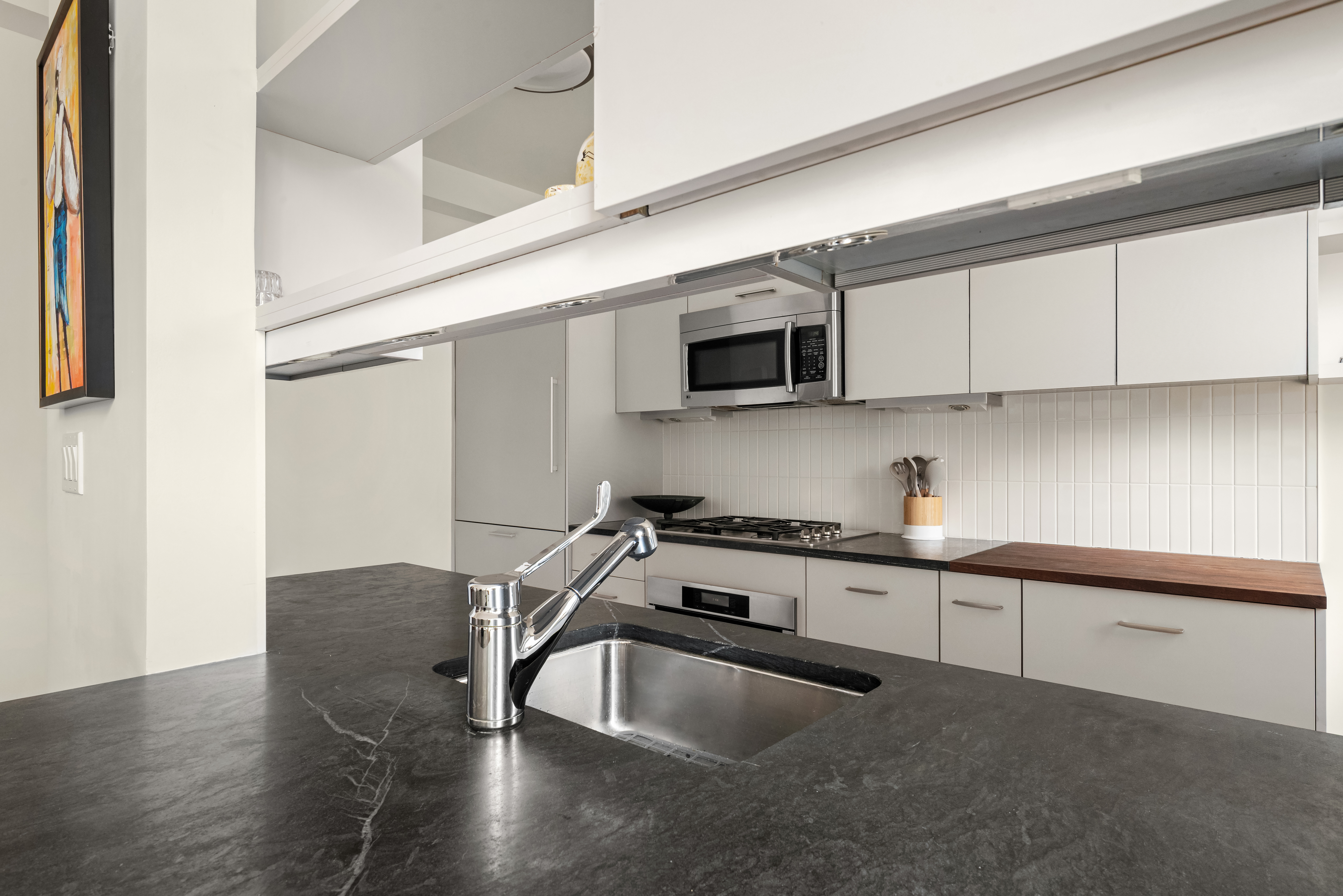 100 Riverside Boulevard, Unit 8U Manhattan, NY 10069 - Photo 4 of 10