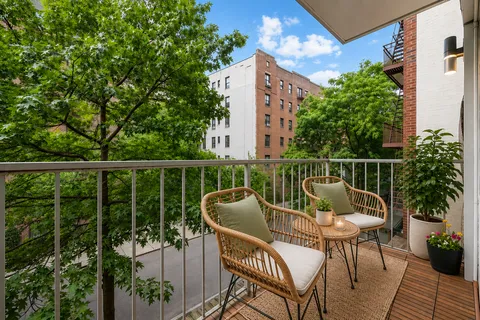 $865,000 | 34 Crooke Avenue, Unit 2A | Prospect Park South