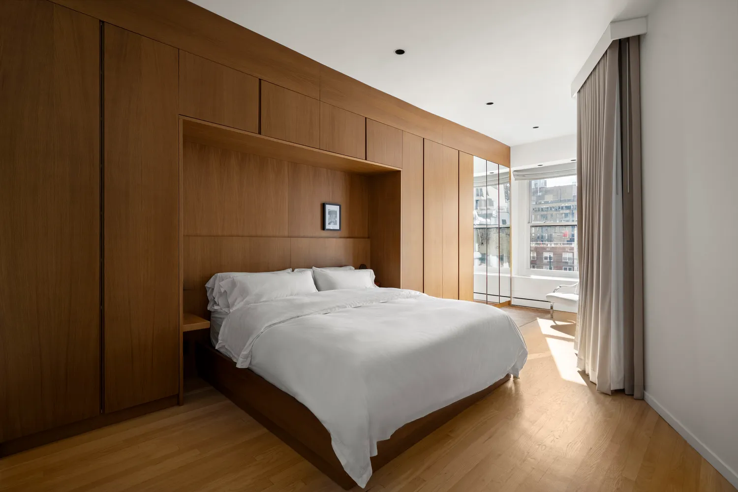 $15,000 | 40 West 15th Street, Unit PHB | Flatiron