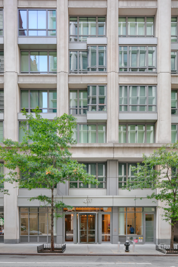 4 West 21st Street, Unit 14A Manhattan, NY 10010 - Photo 15 of 16 a view of a building and a street