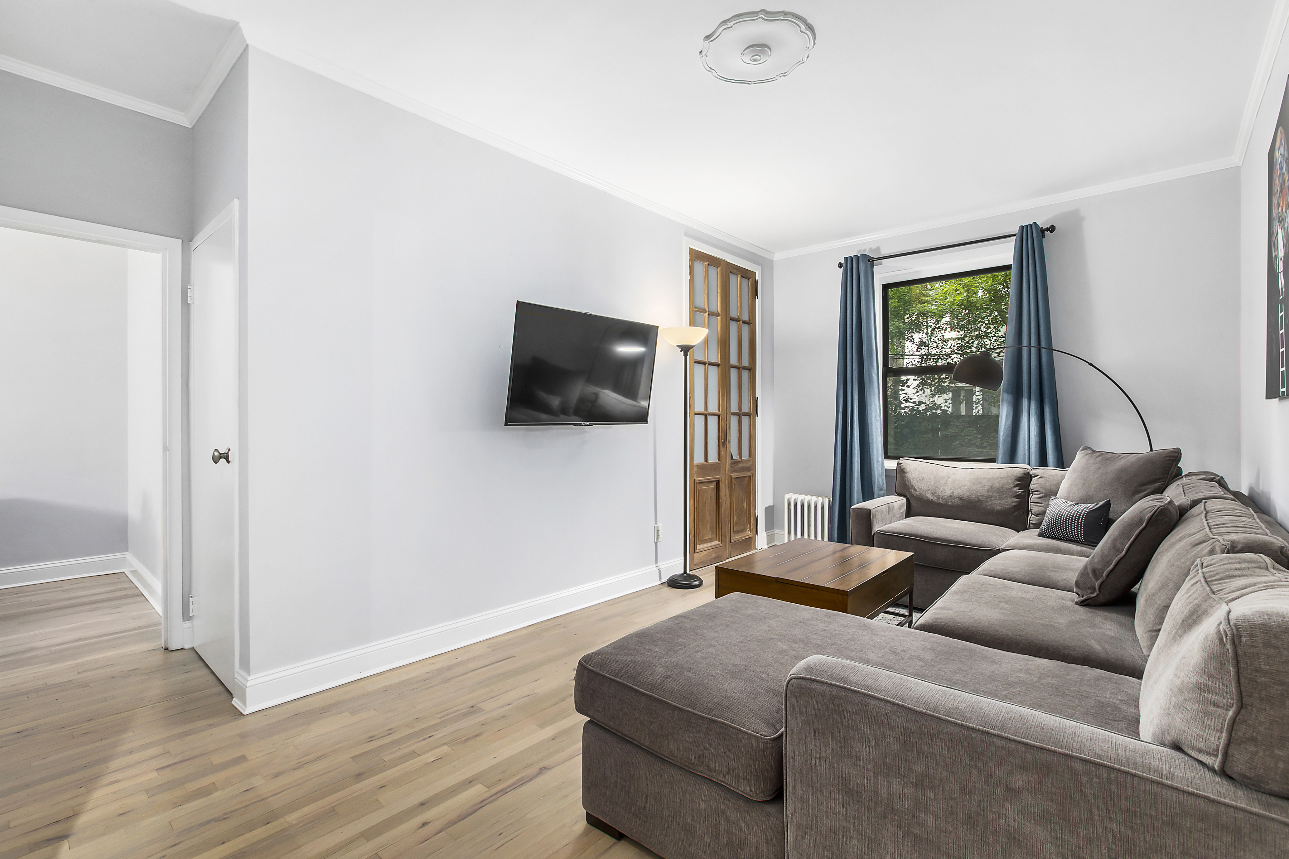 45 West 11th Street, Unit 1C Manhattan, NY 10011 - Photo 3 of 7