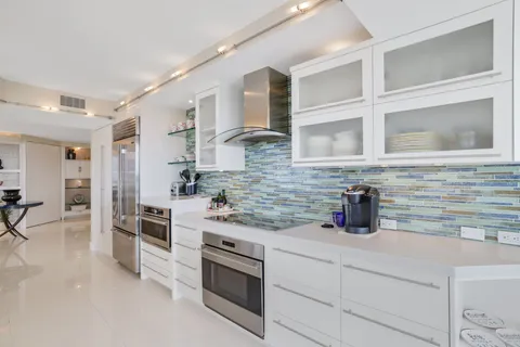 $3,100,000 | 2660 South Ocean Boulevard, Unit 503S, Palm Beach, FL 33480