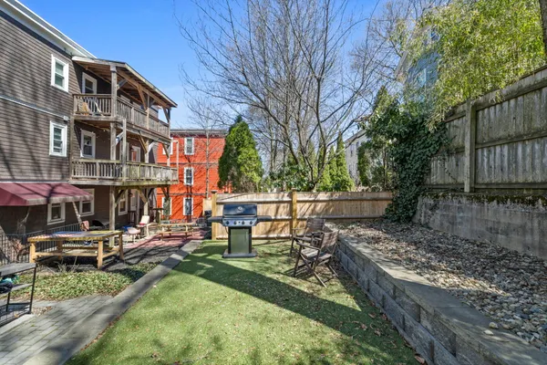 $1,100,000 | 32 Cambridge Terrace, Unit 1, Cambridge, MA 02140