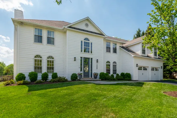 $3,200,000 | 7009 Symphony Court, McLean, VA 22101