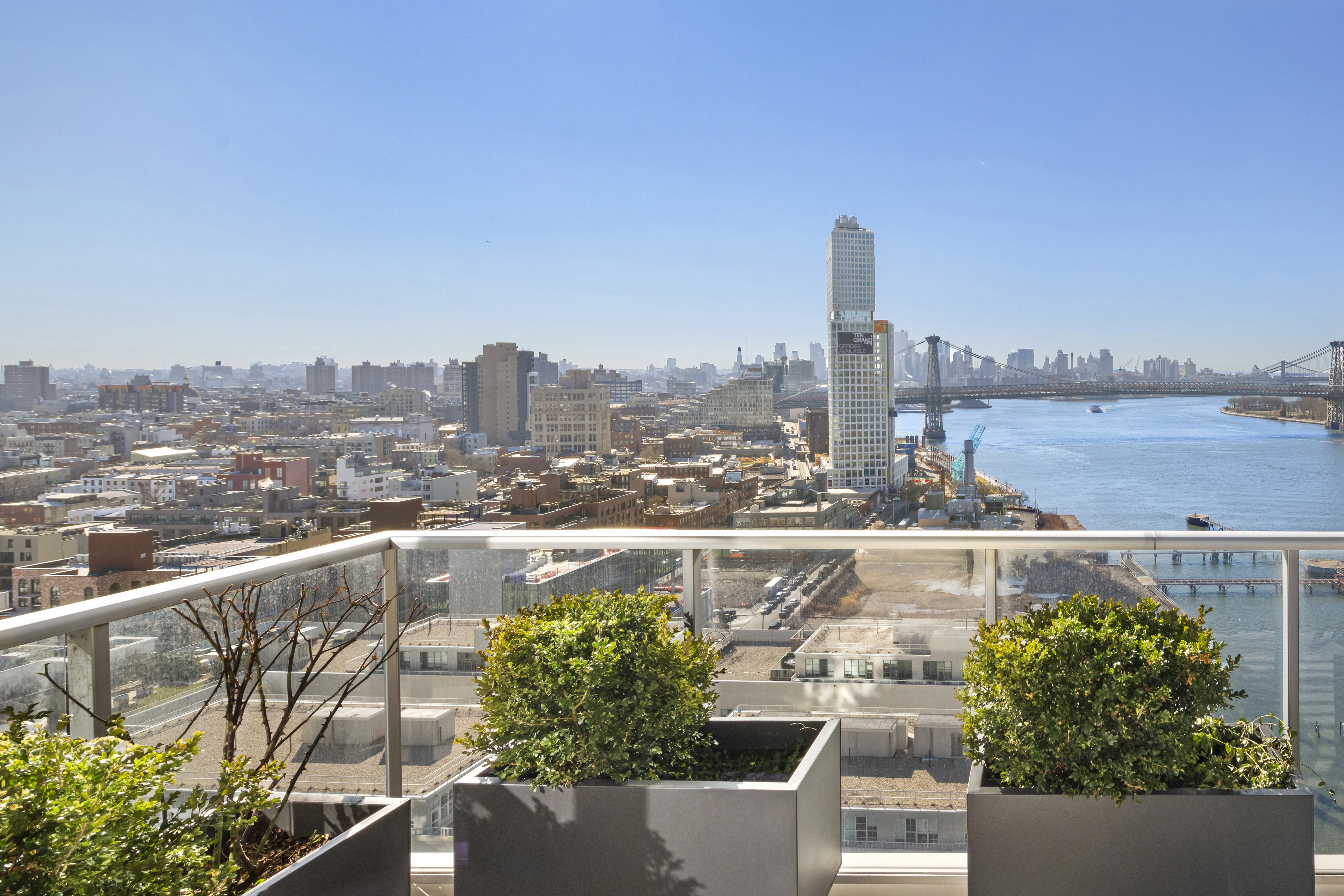 2 Northside Piers, Unit 17A Brooklyn, NY 11249 - Photo 5 of 21 a view of a city with tall buildings