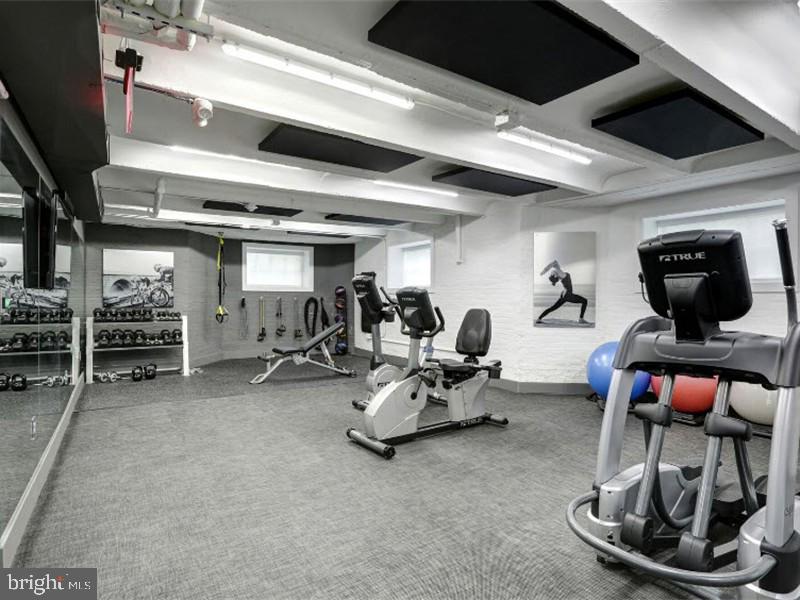 1801 16th Street Northwest, Unit 303 Washington, DC 20009 - Photo 24 of 27