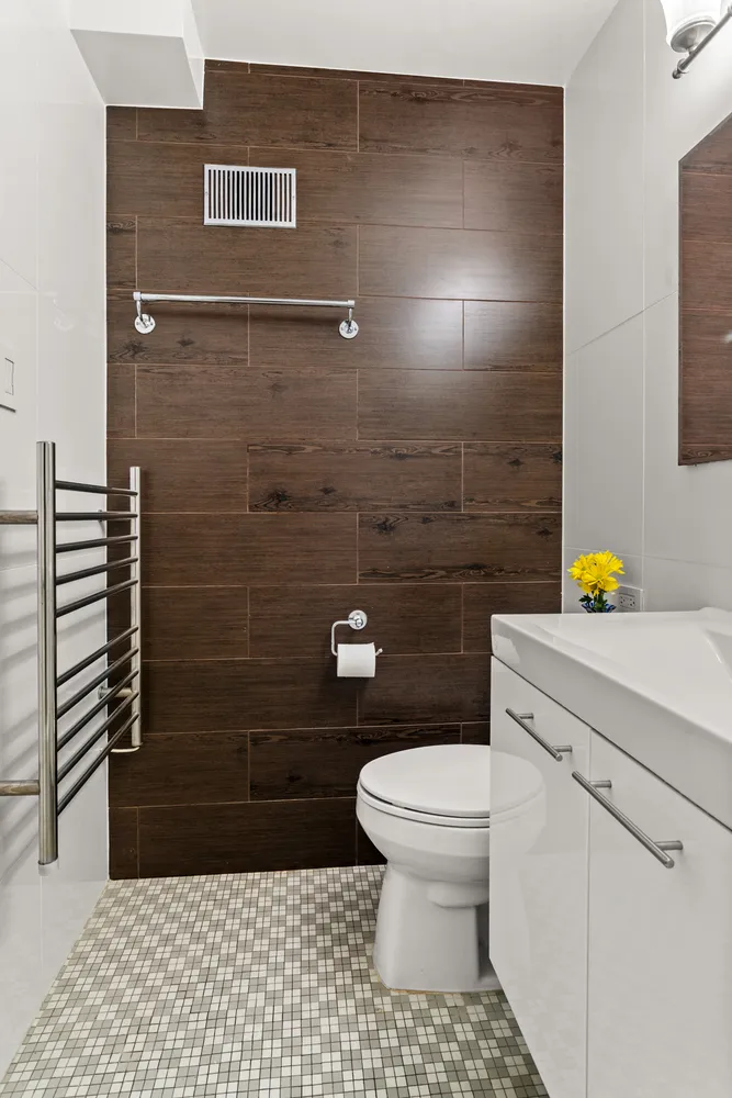 $460,000 | 251 East 51st Street, Unit 5A | Midtown East