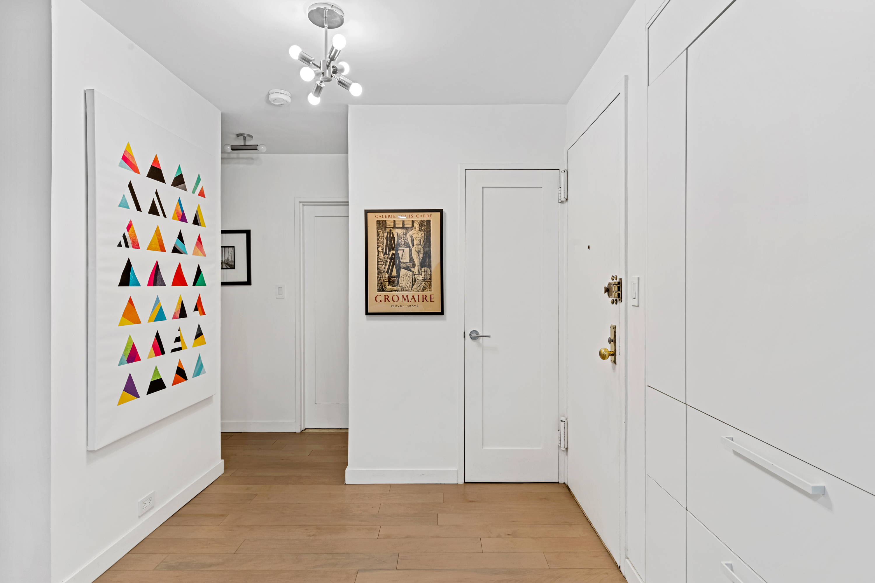 411 East 57th Street, Unit 11E Manhattan, NY 10022 - Photo 8 of 9