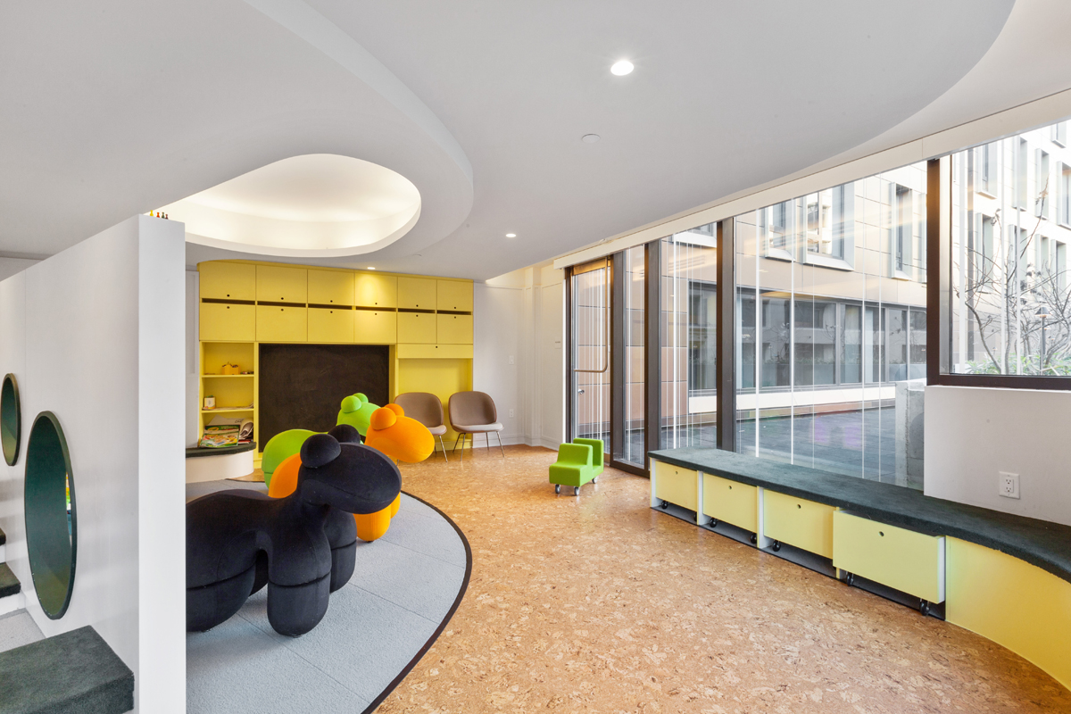 90 Furman Street, Unit N812 Brooklyn, NY 11201 - Photo 12 of 13