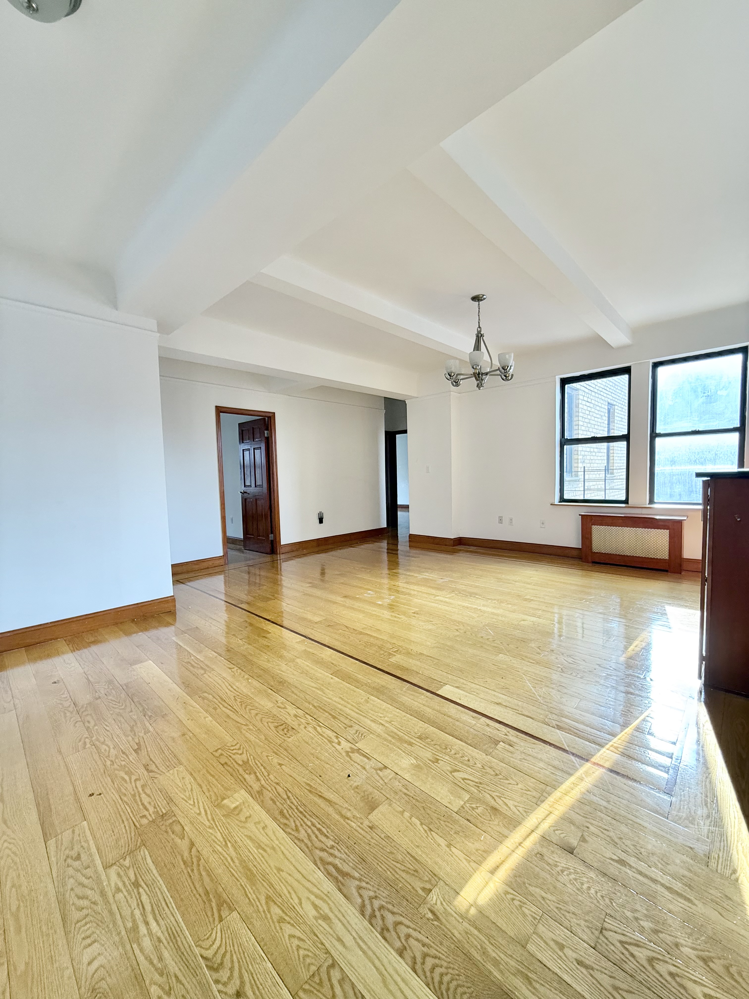 675 West End Avenue, Unit 12A Manhattan, NY 10025 - Photo 4 of 15