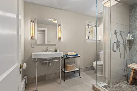 $3,525,000 | 420 North Rose Lane, Haverford, PA 19041