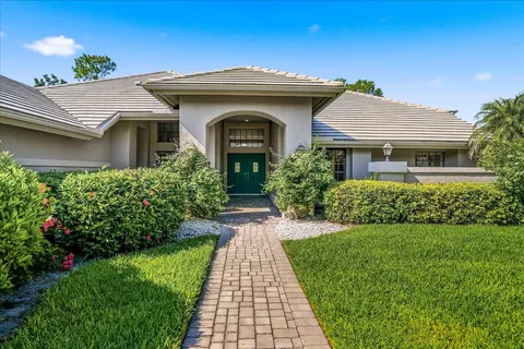$1,850,000 | 4656 Pond Apple Drive North, Naples, FL 34119