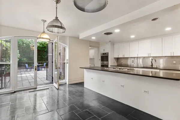$23,500 | 143 West 78th Street | Upper West Side