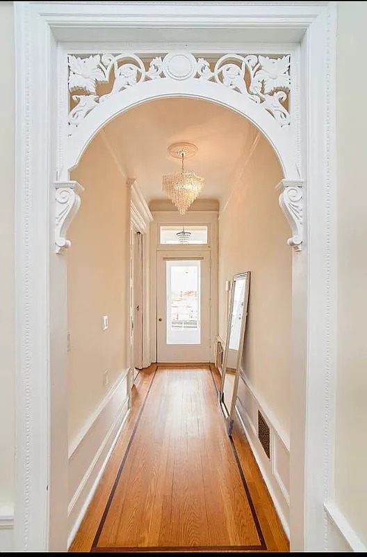 578 West 183rd Street Manhattan, NY 10033 - Photo 3 of 31