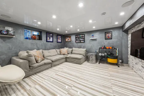 $2,499,000 | 2309 East 65th Street | Mill Basin