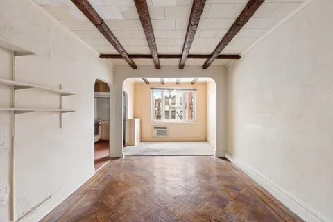 $1,595,000 | 31-22 36th Street | Astoria