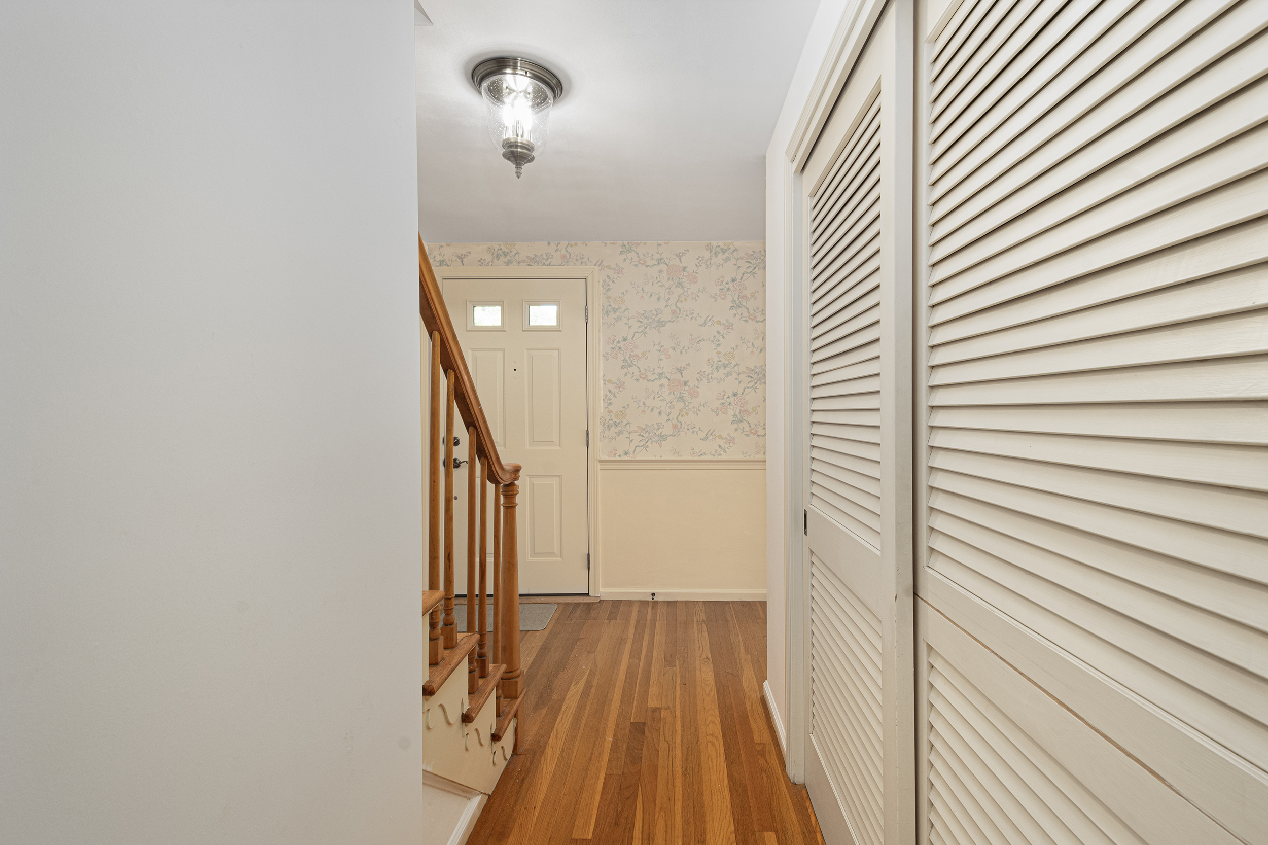 102 Edgewater Road Narragansett, RI 02882 - Photo 36 of 78 Gallery Image 36