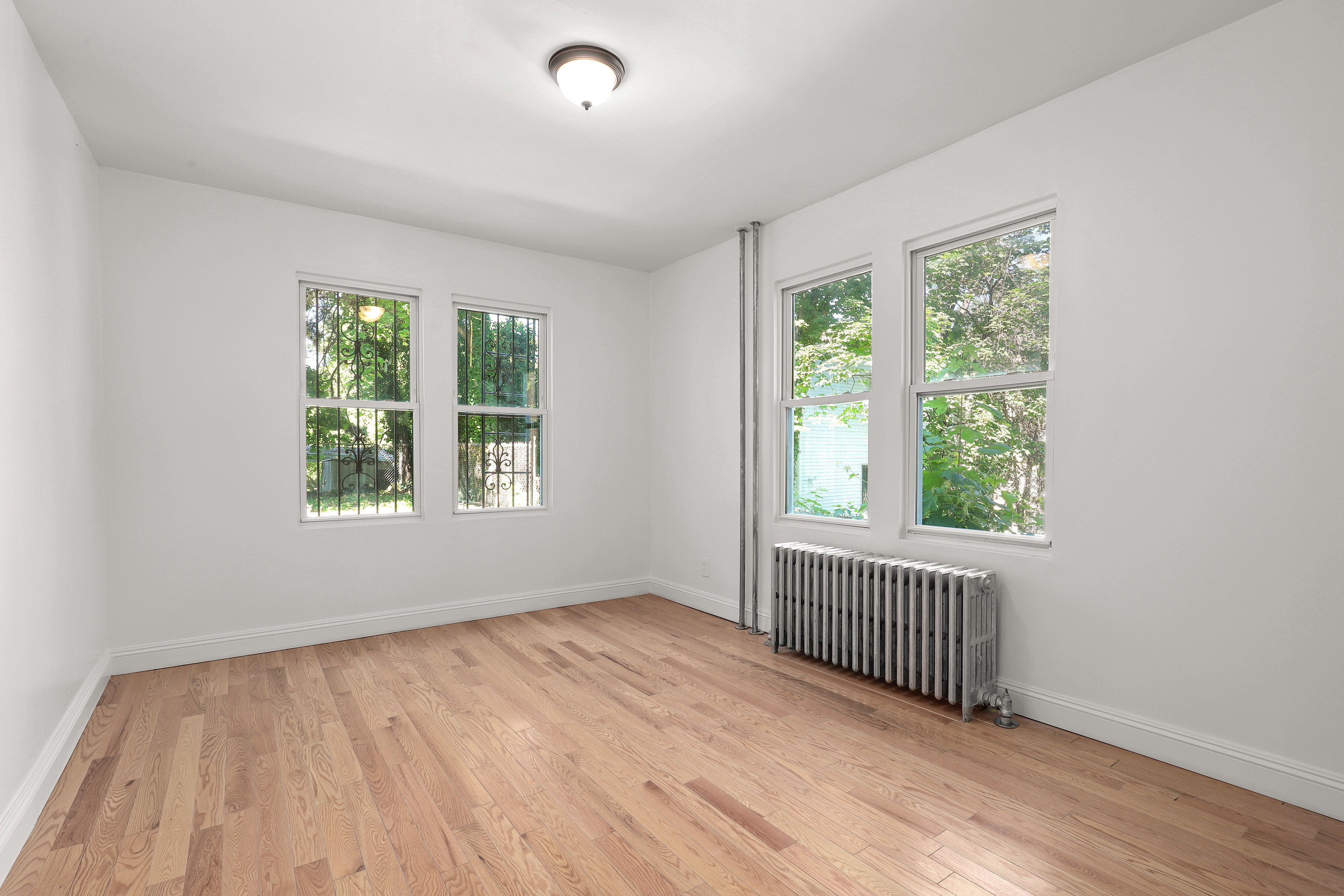 156 Summit Place Bronx, NY 10463 - Photo 28 of 38