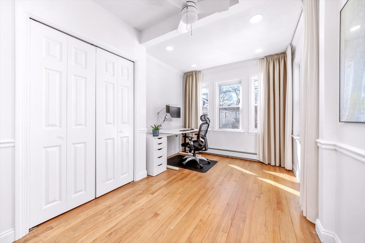 76 Fuller Road Weymouth, MA 02191 - Photo 16 of 26