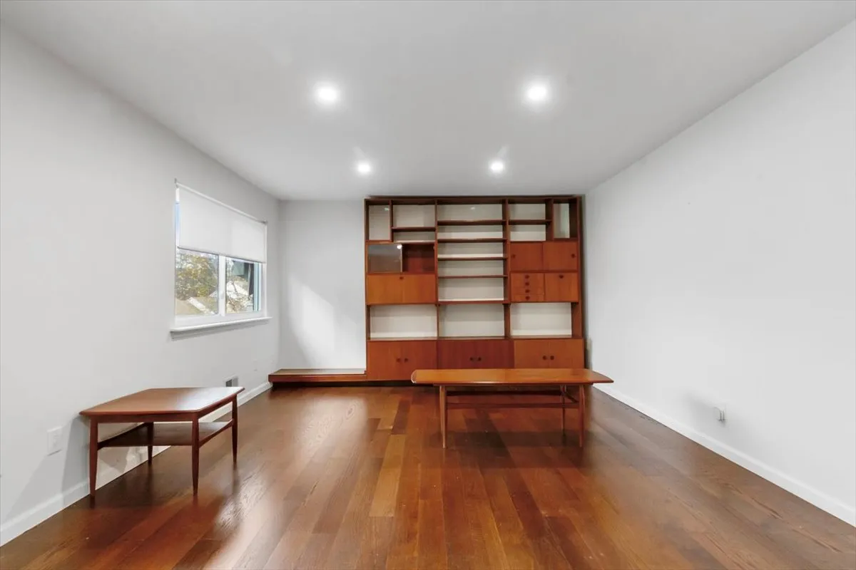 $499,900 | 99 Molly Pitcher Lane, Unit B, Yorktown Heights, NY 10598