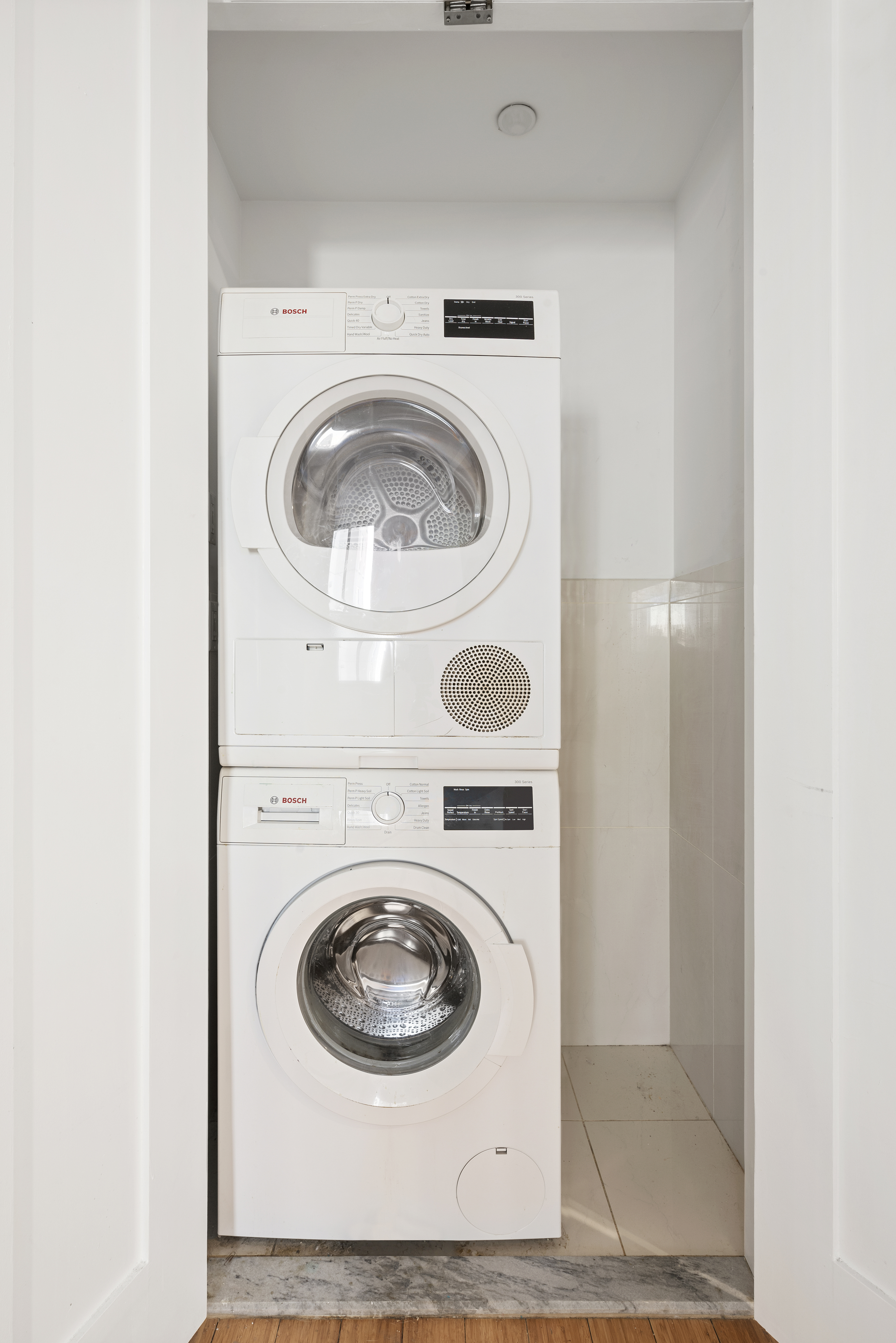 301 West 115th Street, Unit 7J Manhattan, NY 10026 - Photo 3 of 8 Gallery Image 3