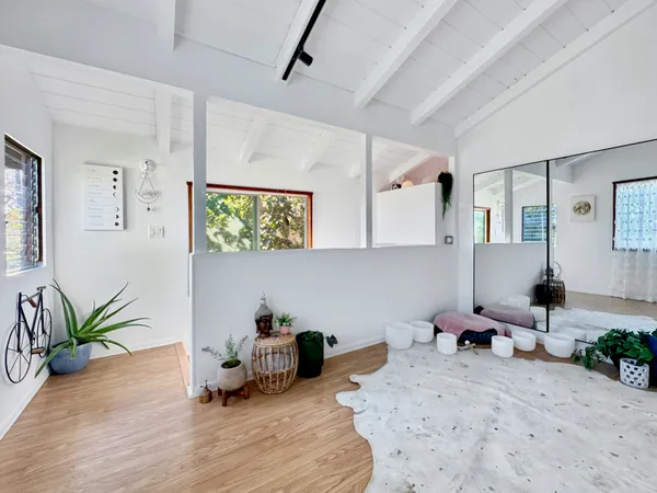 $1,400,000 | 84-554 Upena Street, Waianae, HI 96792