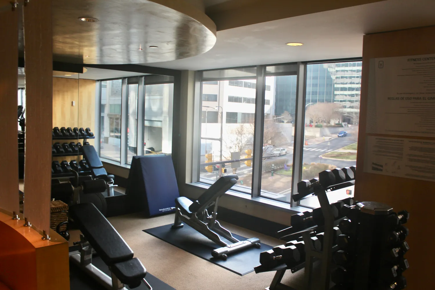 $975,000 | 1111 19th Street North, Unit 2705, Arlington, VA 22209