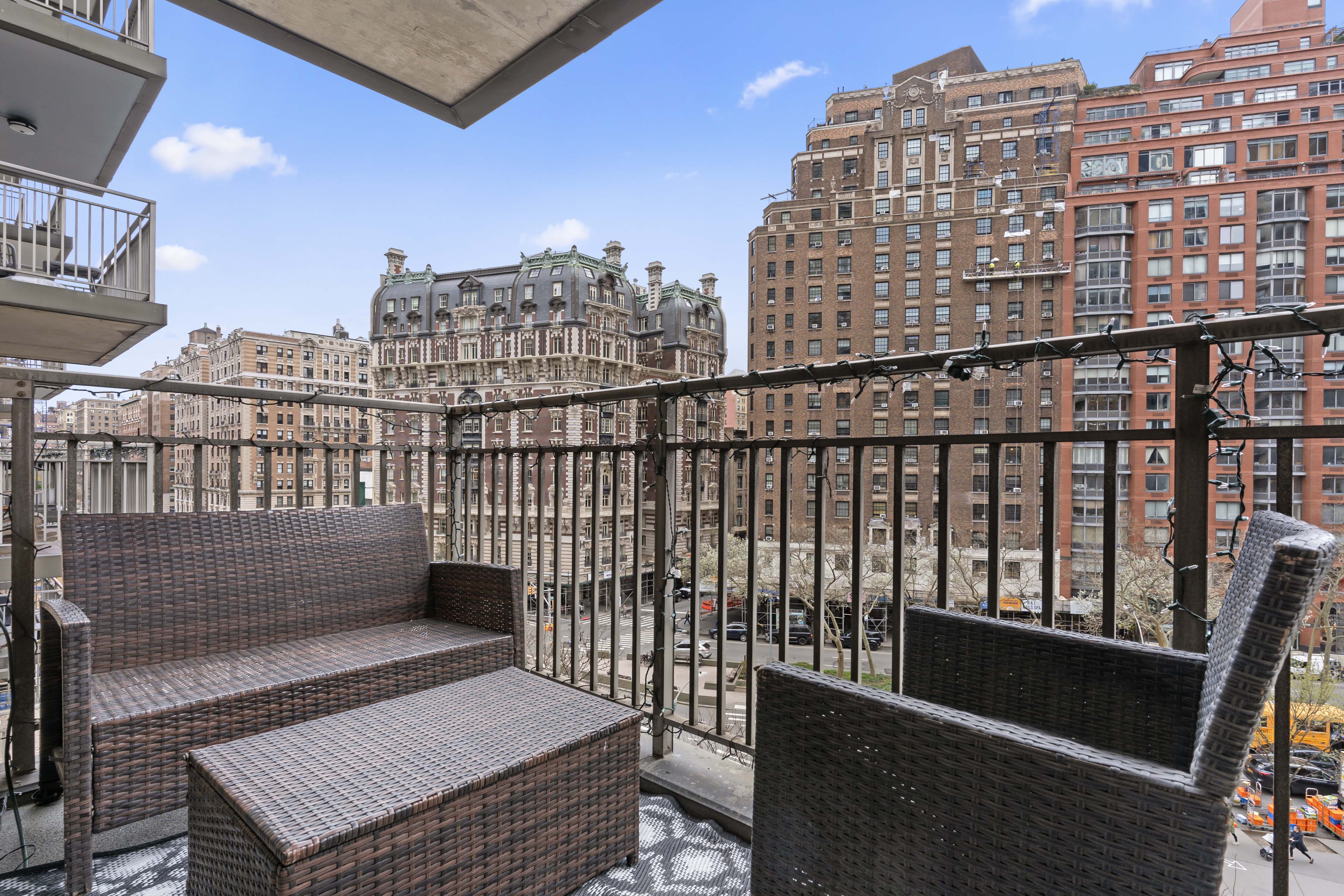 201 West 70th Street, Unit 7H Manhattan, NY 10023 - Photo 5 of 15 a view of city from balcony