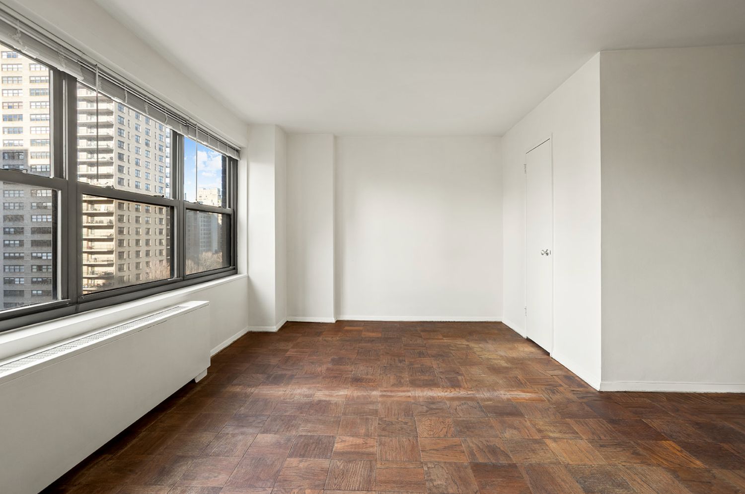 $429,000 | 160 West End Avenue, Unit 11L | Upper West Side