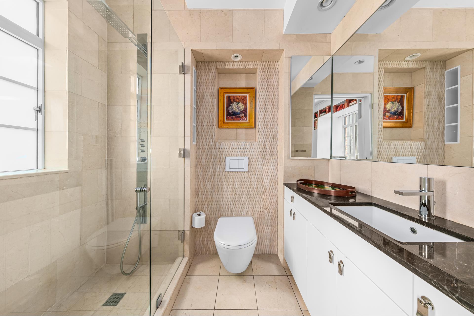 333 East 43rd Street, Unit PH14 Manhattan, NY 10017 - Photo 7 of 15