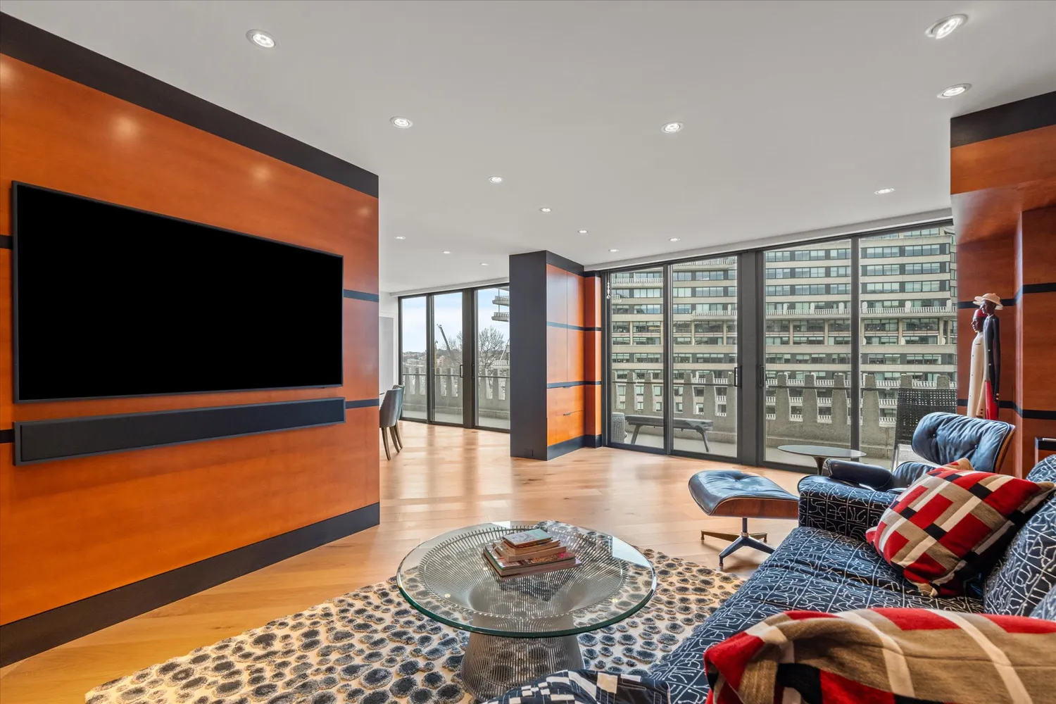 Contact Agent | 700 New Hampshire Avenue Northwest, Unit 708/709, Washington, DC 20037