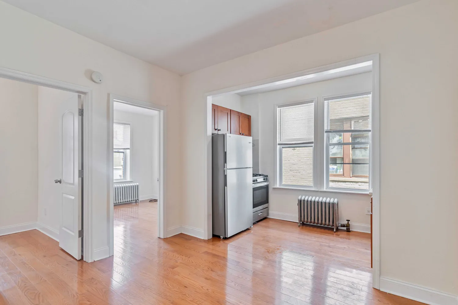 $2,800 | 23-54 31st Street, Unit 2R | Astoria