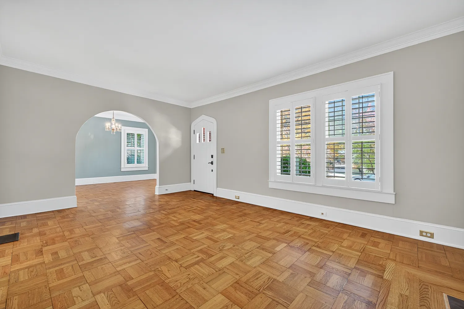 $735,000 | 3299 West Shadowlawn Avenue Northeast, Atlanta, GA 30305