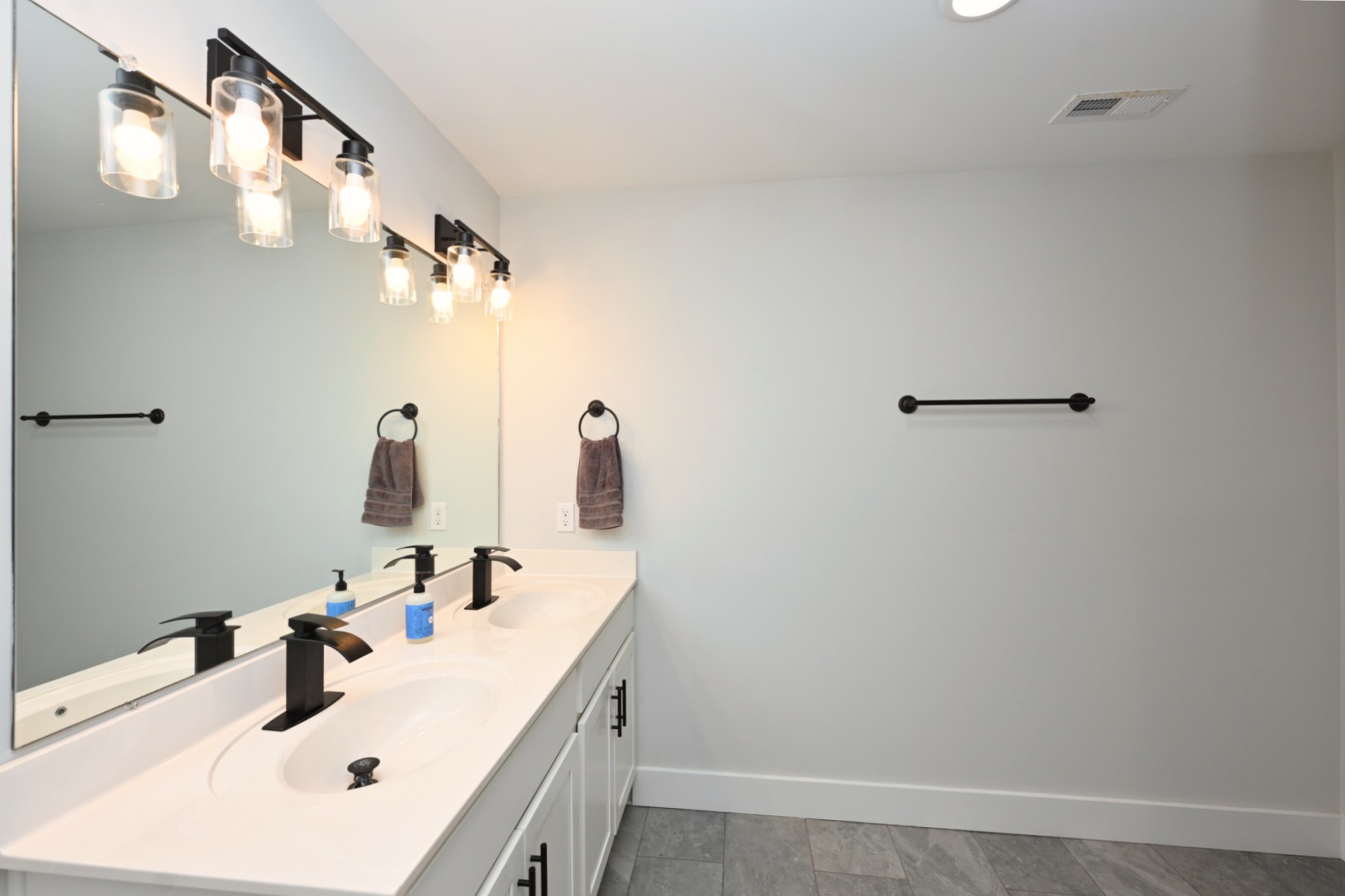 211 Golf Club Lane Springfield, TN 37172 - Photo 25 of 41 a bathroom with a sink and a mirror