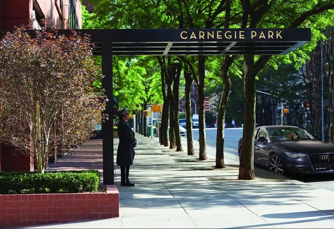 200 East 94th Street, Unit 2617 Manhattan, NY 10128 - Photo 16 of 21